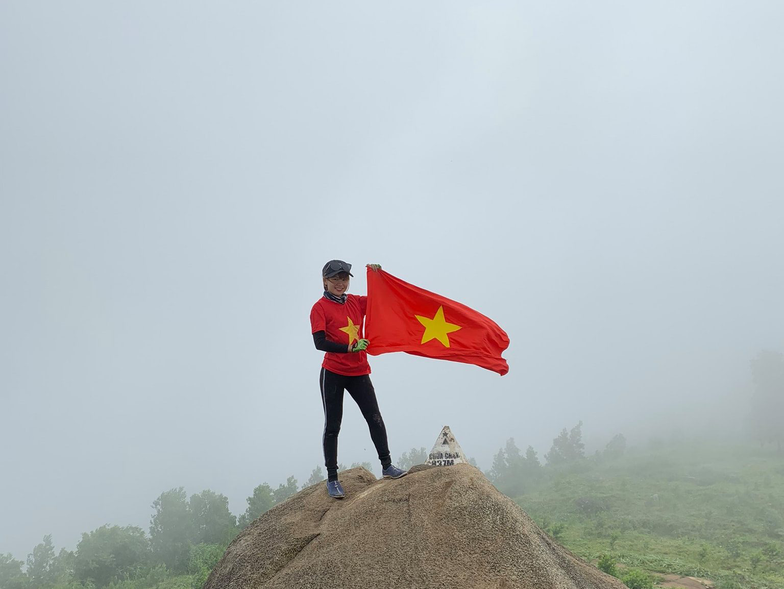 Cắm Trại Núi Chứa Chan Hành Trình Khám Phá Thiên Nhiên Xanh
